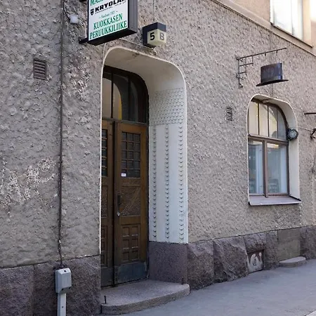 2ndhomes City Center 2br By The Finnish National Theatre With Balcony And Park View Lägenhet